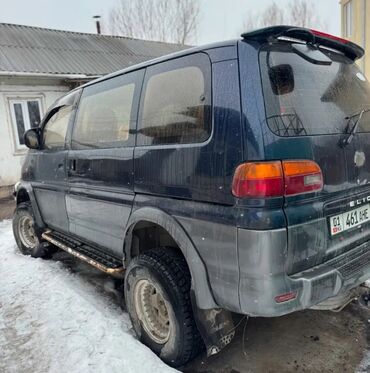 бак для даф: Mitsubishi Delica: 2.8 л, Автоматические, Дизель