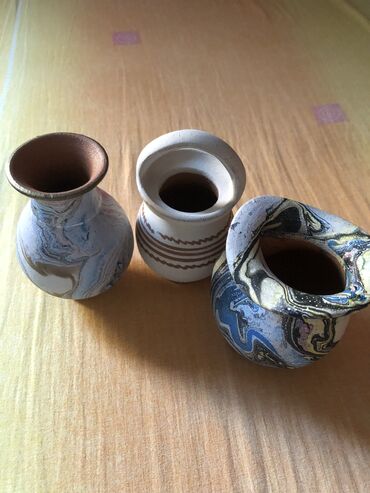 Vaze i saksije: Vaza, Keramika — 2