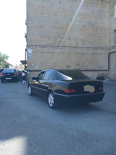 tecili satilan masinlar 2021: Avtomobil: Mercedes-Benz sedan *Cekpottt, ili 99, matoru 2.3 benzin — 4