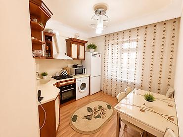 emlak az gence: Bakı, Bakıxanov qəs., 3 otaqlı, Köhnə tikili, 85 kv. m — 9
