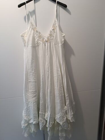 zara šljokičaste haljine: M (EU 38), L (EU 40), Other style, With the straps