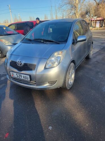 tayota yaris: Toyota Yaris: 2008 г., 1.3 л, Механика, Бензин, Хетчбек