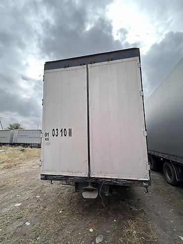 Кузов бөлүктөрү: Тентованный кузов-фургон на шасси DAF - Тип: борт/штора (тент) с — 4