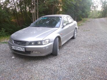 продаю авто в рассрочку фит: Honda Accord: 2000 г., 2 л, Механика, Бензин, Седан