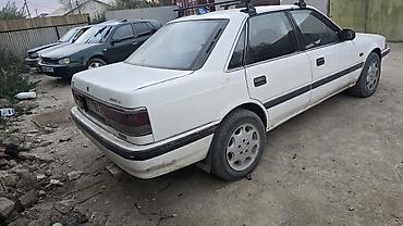 Унаа: Mazda 626: 1989 г., Кол менен иштөөчү — 3
