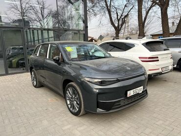 512 варио: Lixiang : 2024 г., 1.5 л, Робот, Электромобиль, Кроссовер
