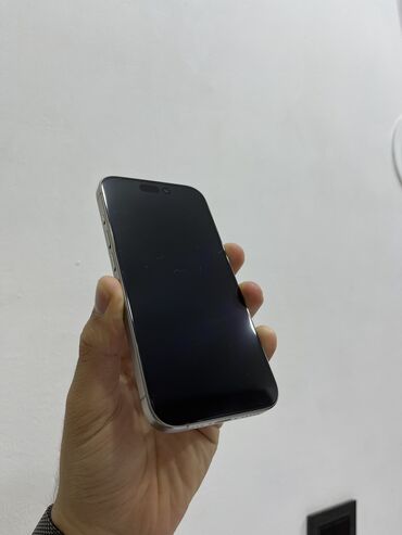 iphone ucun ekran sekilleri: IPhone 15 Pro, 128 GB, Natural Titanium