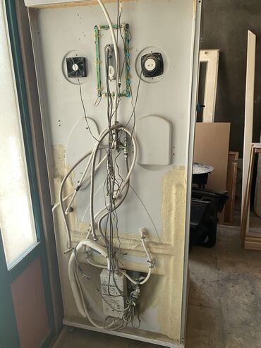 Duş kabinaları, arakəsmələr: İşlənmiş Üstü qapalı kabina, Künc üçün, Ünvandan götürmə