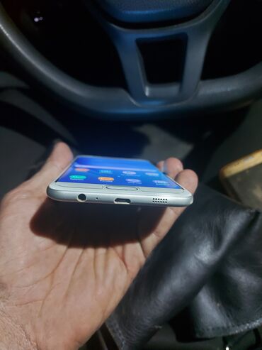 Samsung: Samsung Galaxy A5 2017, 64 GB, bоја - Bela, Otisak prsta — 4