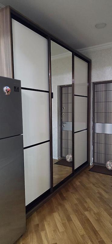 İşlənmiş, 3 qapılı, Güzgülü, Qəhvəyi, Kupe, Düz dolab lalafo.az -da İşlənmiş, 3 qapılı, Güzgülü, Qəhvəyi, Kupe, Düz dolab
