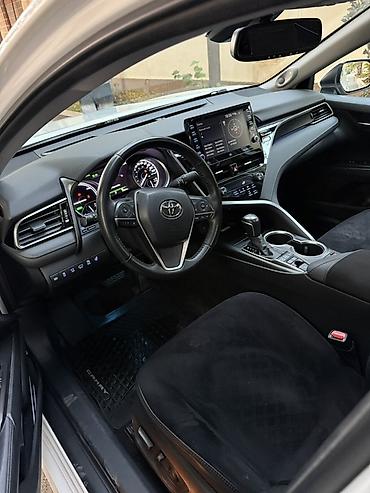 lada 2106: Toyota Camry: 2022 г., Гибрид, Седан — 6