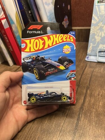 заказать модель машины: Hot Wheels Formula 1 die-cast model avtomobili. - Brend: Hot Wheels -