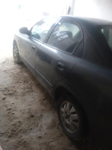 авто полироль: Daewoo Nubira: 2001 г., Седан — 1