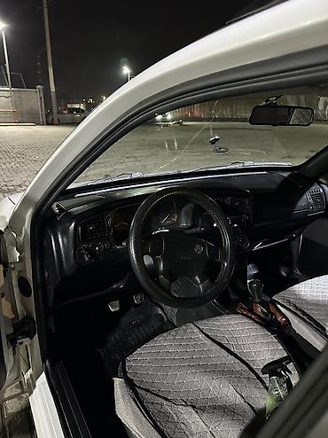 Volkswagen: Volkswagen Passat: 1995 г., 1.8 л, Механика, Бензин, Универсал — 6