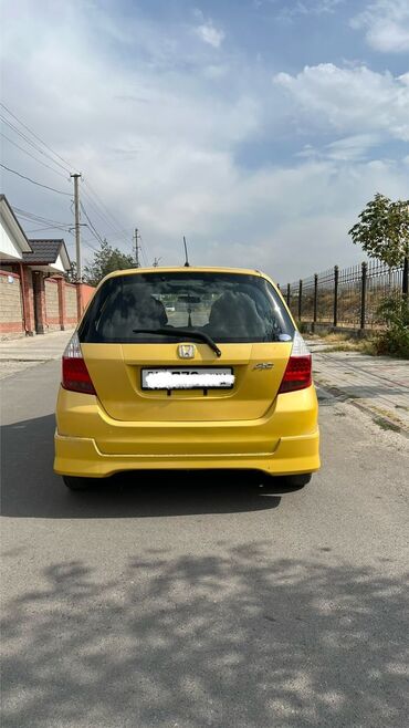 хонда машина: Honda Fit: 2005 г., 1.3 л, Вариатор, Бензин, Хэтчбэк