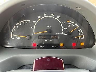 Легкий грузовой транспорт: Легкий грузовик, Mercedes-Benz, Стандарт — 9