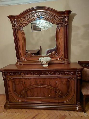 Bufetlər: Klassik üslubda böyük güzgülü bufet-konsol - Material: təbii ağac — 1