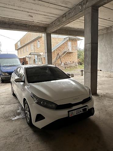 Kia K3: 2022 г., 1.6 л, Автомат, Бензин, Седан at lalafo.kg — 4 Kia K3: 2022 г., 1.6 л, Автомат, Бензин, Седан — 4