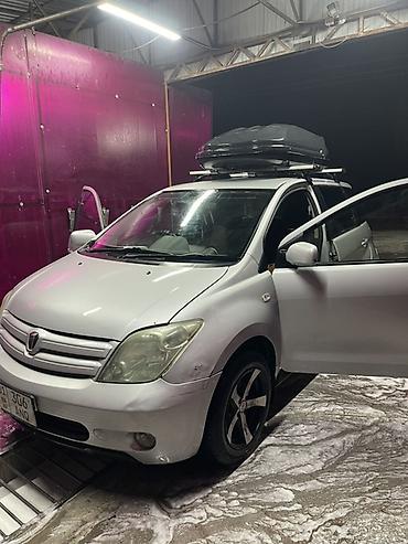 voxy noah: Toyota Ist: 2003 г., 1.5 л, Автомат, Бензин, Хэтчбэк — 5