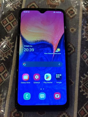 samsug j6: Samsung Galaxy A10, 32 GB, rəng - Boz, İki sim kartlı — 1