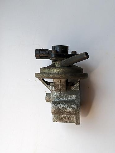 Другие детали для мотора: Клапан EGR Mazda 323, 1.5. Оригинал б/у, из Германии, привозной — 2