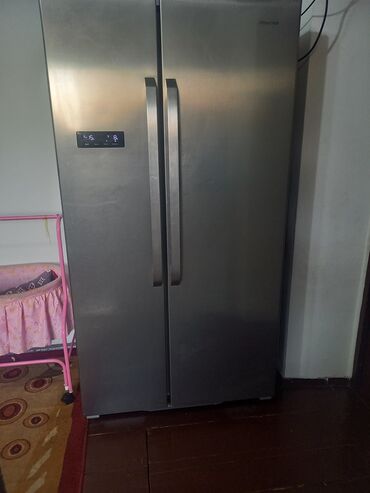 холодильники для кухни: Холодильник Hisense, Б/у, Side-By-Side (двухдверный)