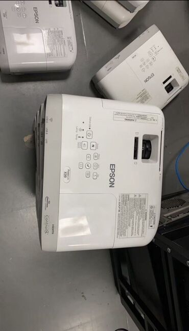 Proyektorlar: İşlənmiş Portativ Proyektor Epson, Pulsuz çatdırılma, Ünvandan götürmə, Ödənişli çatdırılma — 11