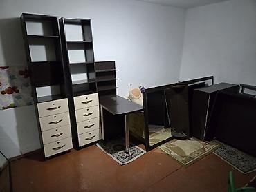 Другое оборудование для салонов красоты: Продаю оборудование для салона красоты, зеркала, помощники, кресло — 6