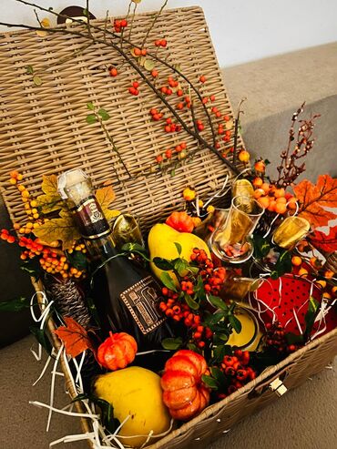 Kompleti namirnica: Poklon aranžmani – premium setovi sa pićem i dekoracijom - Ručno — 15