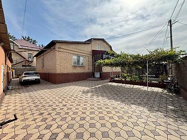 Продажа дачи: 4 комнаты, 191 м², 8 соток, Бишкек, ул. Щербакова / Элебесова Агентство недвижимости — 2