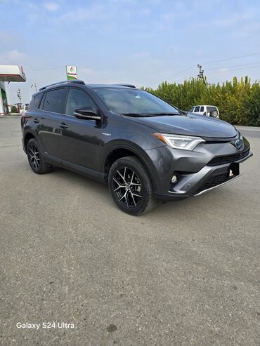 Toyota: Toyota RAV4: 2017 г., 2.5 л, Типтроник, Гибрид, Внедорожник