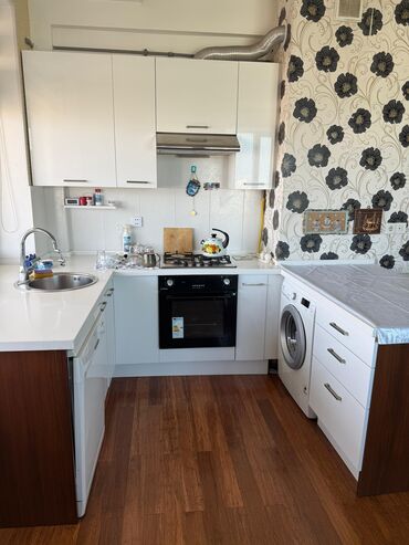 Mətbəx mebeli: Tbilisi pr. mc donalds yaxınlığında Elit binada yerləşən 2 otağlı -da lalafo.az — 2 Mətbəx mebeli: Tbilisi pr. mc donalds yaxınlığında Elit binada yerləşən 2 otağlı — 2