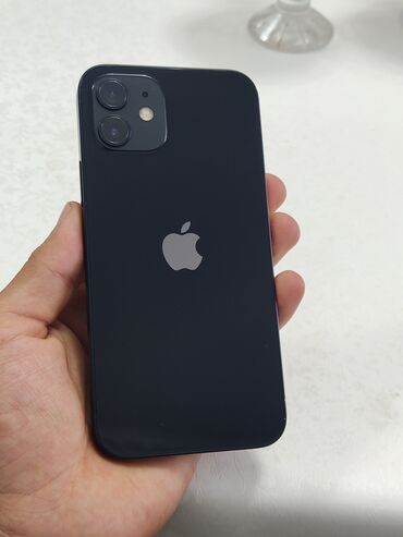 Apple iPhone: IPhone 12, Б/у, 128 ГБ, Черный, 76 %