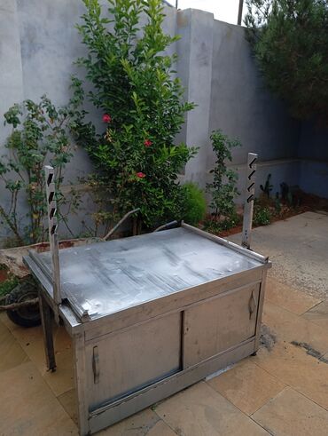 aci badam: Барбекю, Угольный, Б/у, Регулируемая высота