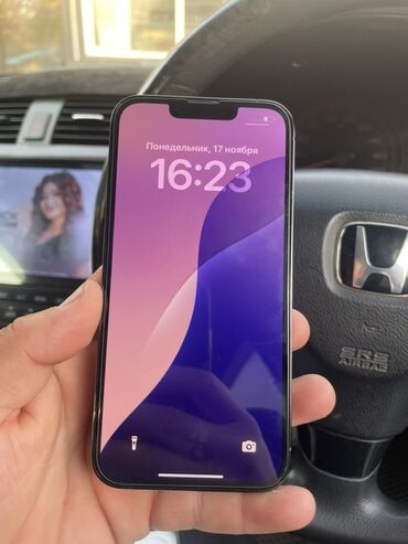 Apple iPhone: IPhone 13 Pro, Б/у, 256 ГБ, Графит, Зарядное устройство, Защитное стекло, Коробка, 85 % — 1