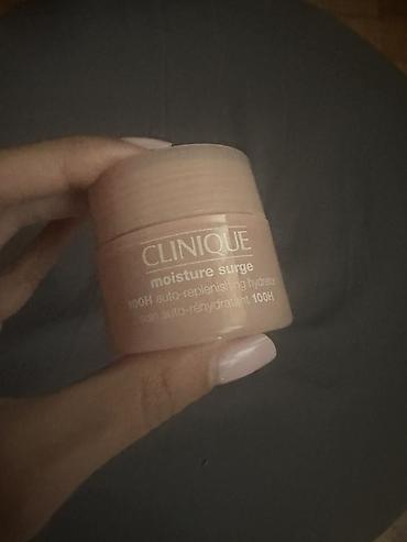 daraldıcı krem: Новое, открыта, не использовпна Clinique Moisture Surge 100H — 1