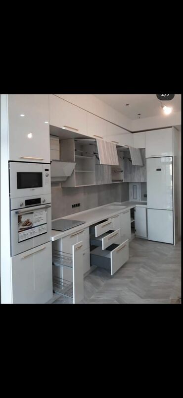 Sifarişlə mətbəx mebeli: Pulsuz çatdirilma son günlərin möhtəşəm endirimləri marerial — 2