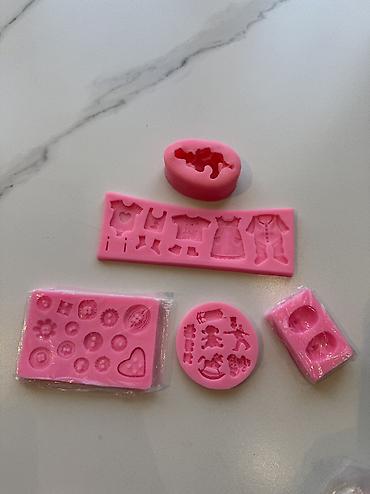 Окутуу, курстар: 🍰 Продаю свой кондитерский инвентарь! Есть много всего для выпечки и — 7