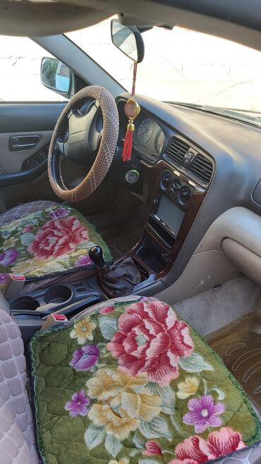 Subaru: Subaru Outback: 2001 г., Универсал — 9