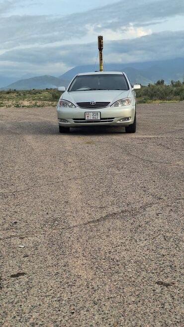 широкие шины: Toyota Camry: 2003 г., 2.4 л, Автомат, Бензин, Седан