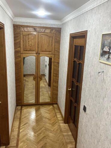 Köhnə tikili: Bakı, Yasamal, 2 otaqlı, Köhnə tikili, m. Elmlər Akademiyası, 75 kv. m — 24