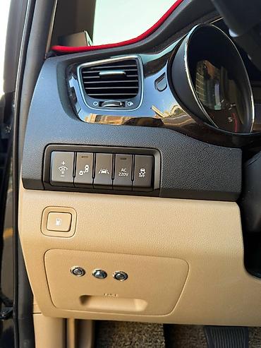 карнива: Kia Carnival: 2020 г., 2.2 л, Автомат, Дизель, Минивэн — 7