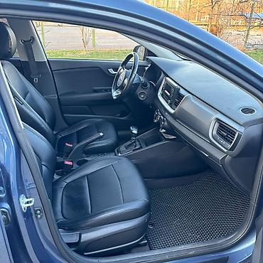 Kia: Kia Stonic: 2018 г., 1.4 л, Автомат, Бензин, Хэтчбэк — 5