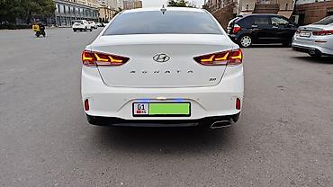 Hyundai Sonata: 2018 г., 2 л, Автомат, Бензин, Седан