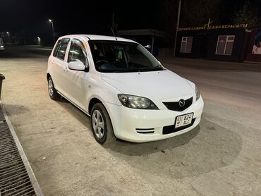 Mazda: Mazda Demio: 2004 г., 1.3 л, Автомат, Бензин, Седан