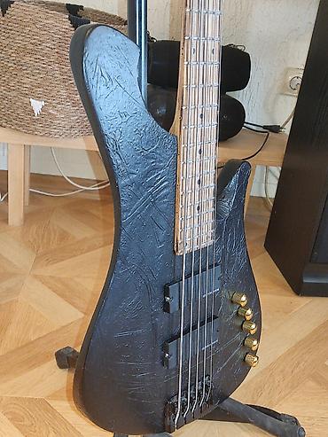 Gitare: R Custom Le Fay 5-žična bas gitara – kopija - Konstrukcija: ručni — 10