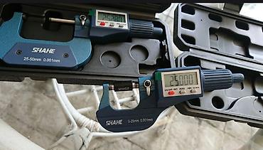 Mikrometrlər: Elektron mikrometr. Qiyməti : 00-25 mm 229 azn ( 1-ci şəkildə olan ) — 19