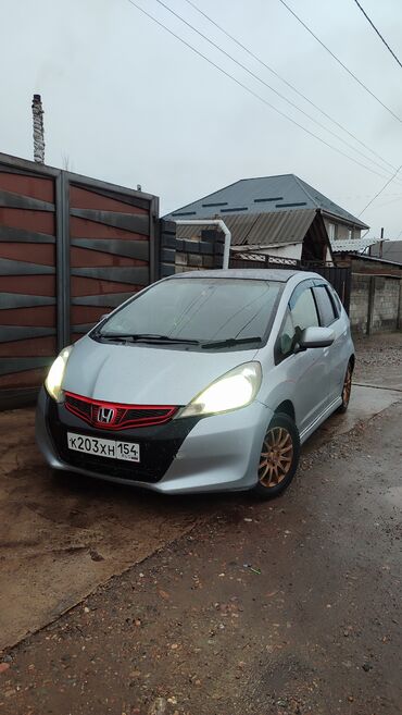 Honda: Honda Fit: 2012 г., 1.5 л, Бензин