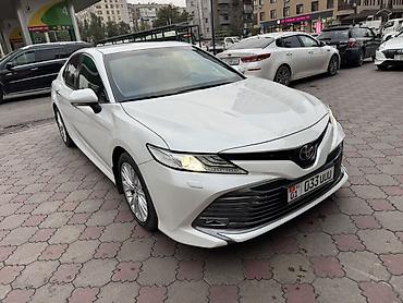 Toyota: Toyota Camry: 2018 г., 2.5 л, Автомат, Бензин, Седан — 5