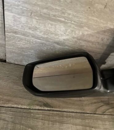 Yan və salon güzgüləri: Sağ, Chevrolet Equinox, 2019 il